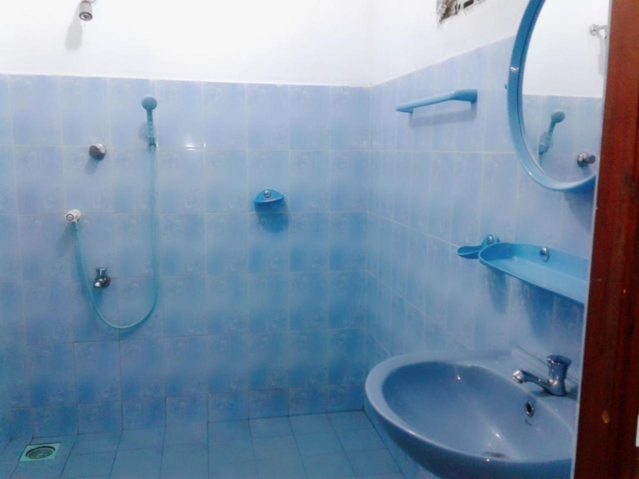 Sanithu Homestay And Villa Гале Екстериор снимка